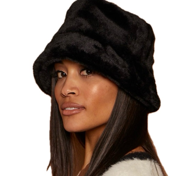 Black Fur Bucket Hat - Picture 7 of 10
